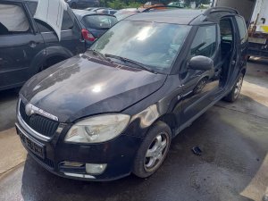 Škoda Roomster 1.4 ( BMS ) 59kW r.2006 černá na náhradní díly   Škoda Roomster 1.4 ( BMS ) 59kW r.2006 černá na náhradní díly