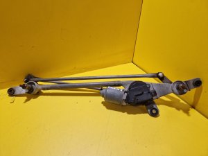 TÁHLA STĚRAČŮ S MOTORKEM 3811065J00 SUZUKI GRAND VITARA II - 18151 TÁHLA STĚRAČŮ S MOTORKEM 3811065J00 SUZUKI GRAND VITARA II - 18151