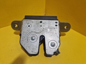 ZÁMEK KUFRU 55701971 - OPEL CORSA D / FIAT BRAVO II, GRANDE PUNTO, 500 / ALFA ROMEO GIULIETA / LANCIA DELTA III - 13698 ZÁMEK KUFRU 55701971 - OPEL CORSA D / FIAT BRAVO II, GRANDE PUNTO, 500 / ALFA ROMEO GIULIETA / LANCIA DELTA III - 13698
