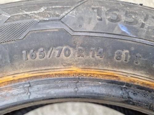 2 KS CELOROČNÍ PNEUMATIKA BARUM QUARTARIS 5 - 165/70 R14 81T - 20461