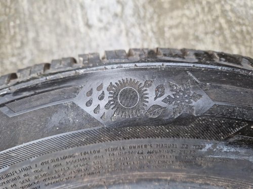 2 KS CELOROČNÍ PNEUMATIKA BARUM QUARTARIS 5 - 185/60 R14 82T - 20571