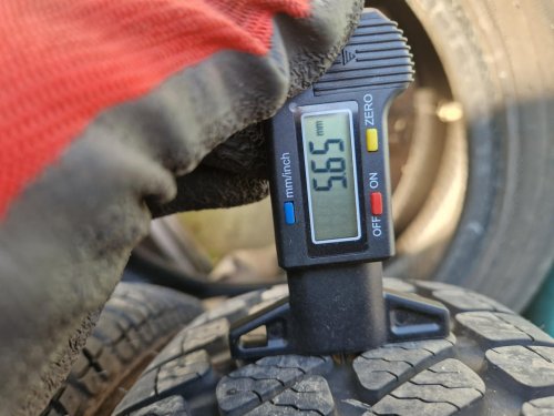 2 KS CELOROČNÍ PNEUMATIKA DEBICA NAVIGATOR 165/70 R13 79T - 20479