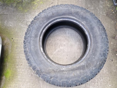 2 KS CELOROČNÍ PNEUMATIKA GENERAL GRABBER AT 255/65 R16 109T - 20485
