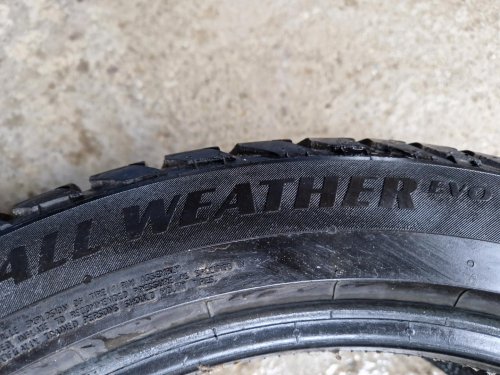 2 KS CELOROČNÍ PNEUMATIKA MATADOR ALL WEATHER EVO - 225/45 R17 94V - 20491