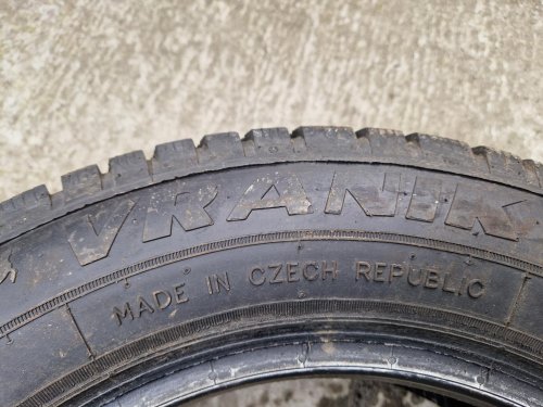 2 KS CELOROČNÍ PNEUMATIKA VRANÍK UNI SMART 4S 165/70 R14 81T - 20462