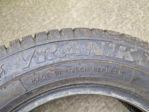 2 KS CELOROČNÍ PNEUMATIKA VRANÍK UNI SMART 4S 165/70 R14 81T - 20463