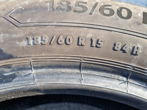 2 KS LETNÍ PNEUMATIKA BARUM BRAVURIS 5 - 185/60 R15 84H - 17855
