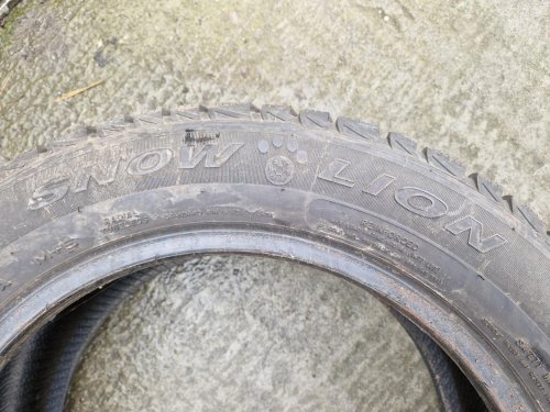2 KS ZIMNÍ PNEUMATIKA TRIANGLE SNOW LION - 205/55 R16 94V - 20357