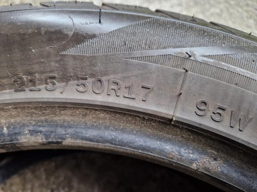 2 KS ZIMNÍ PNEUMATIKA APLUS A909 - 215/50 R17 95W - 20496