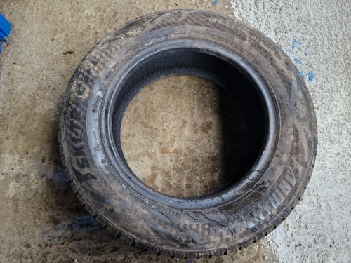 2 KS ZIMNÍ PNEUMATIKA ARMSTRONG SKI-TRAC PC 195/65 R15 91T - 20600