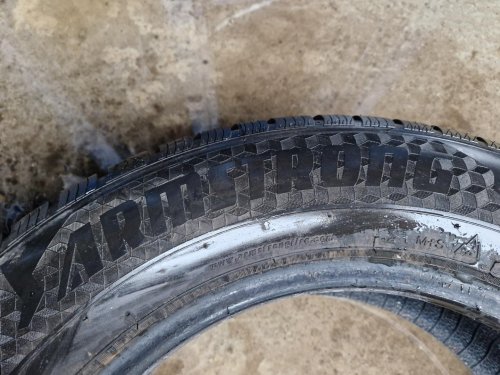 2 KS ZIMNÍ PNEUMATIKA ARMSTRONG SKI-TRAC PC 195/65 R15 91T - 20600