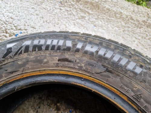 2 KS ZIMNÍ PNEUMATIKA ARMSTRONG SKI-TRAC PC 195/65 R15 91T - 20601