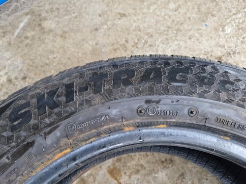 2 KS ZIMNÍ PNEUMATIKA ARMSTRONG SKI-TRAC PC 195/65 R15 91T - 20601