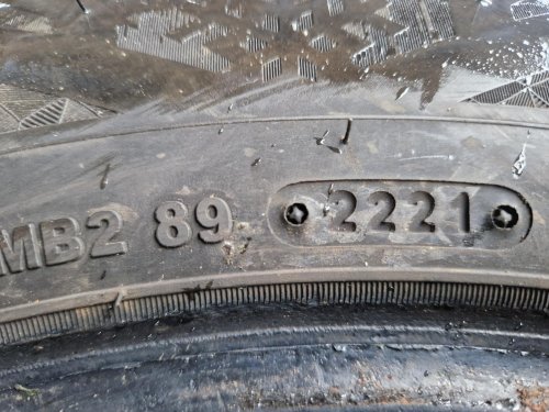 2 KS ZIMNÍ PNEUMATIKA ARMSTRONG SKI-TRAC PC 195/65 R15 91T - 20601