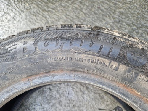 2 KS ZIMNÍ PNEUMATIKA BARUM POLARIS 3 - 185/60 R14 82T - 20577