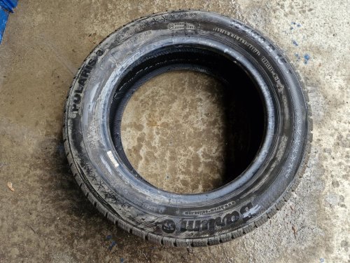 2 KS ZIMNÍ PNEUMATIKA BARUM POLARIS 3 - 185/60 R15 84T - 20289
