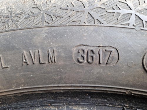 2 KS ZIMNÍ PNEUMATIKA BARUM POLARIS 3   185/65 R14 86T - 20642