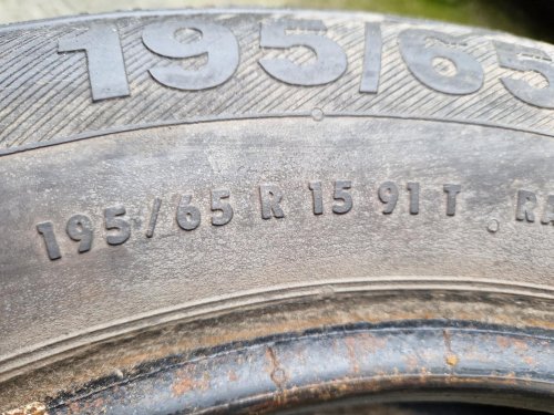 2 KS ZIMNÍ PNEUMATIKA BARUM POLARIS 3 - 195/65 R15 91T - 20263