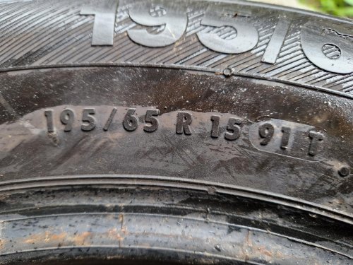 2 KS ZIMNÍ PNEUMATIKA BARUM POLARIS 3 - 195/65 R15 91T - 20398