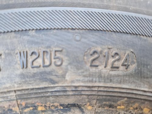 2 KS ZIMNÍ PNEUMATIKA BARUM POLARIS 5 - 155/80 R13 79T - 20578