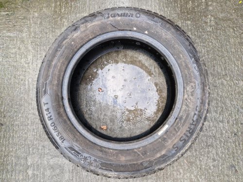2 KS ZIMNÍ PNEUMATIKA BARUM POLARIS 5 - 185/60 R14 82T - 20570