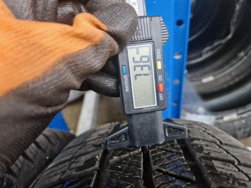 2 KS ZIMNÍ PNEUMATIKA BARUM POLARIS 5 - 185/60 R14 86T - 20605