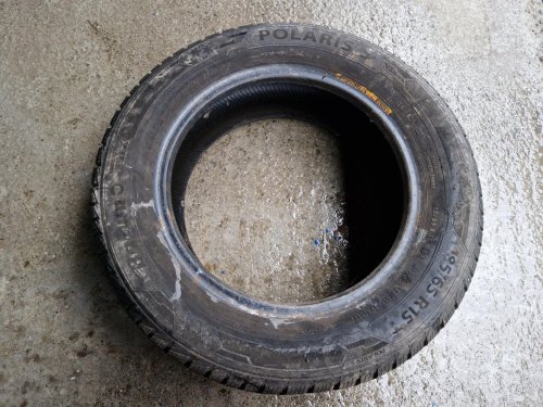 2 KS ZIMNÍ PNEUMATIKA BARUM POLARIS 5 - 185/65 R15 88T - 20501
