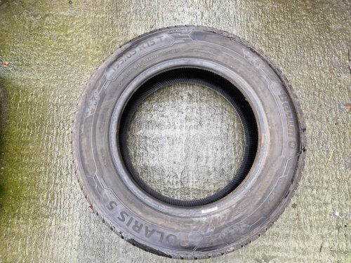 2 KS ZIMNÍ PNEUMATIKA BARUM POLARIS 5 - 195/65 R15 91T - 20258