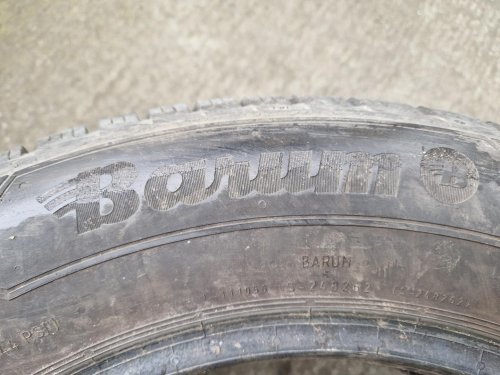 2 KS ZIMNÍ PNEUMATIKA BARUM POLARIS 5 - 195/65 R15 91T - 20283