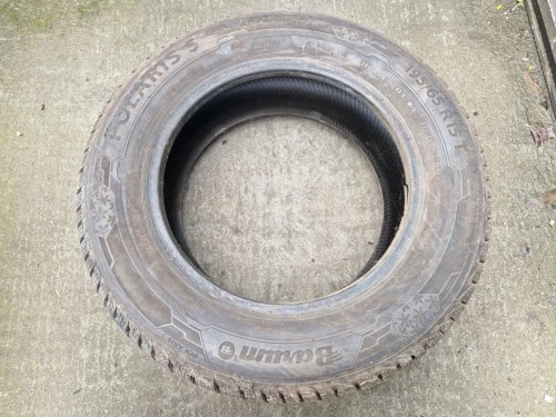 2 KS ZIMNÍ PNEUMATIKA BARUM POLARIS 5 - 195/65 R15 91T - 20284