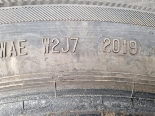 2 KS ZIMNÍ PNEUMATIKA BARUM POLARIS 5 - 195/65 R15 91T - 20284