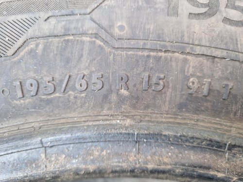 2 KS ZIMNÍ PNEUMATIKA BARUM POLARIS 5 - 195/65 R15 91T - 20381
