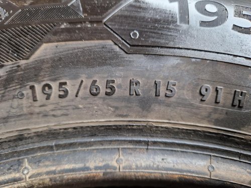 2 KS ZIMNÍ PNEUMATIKA BARUM POLARIS 5 - 195/65 R15 91T - 20394