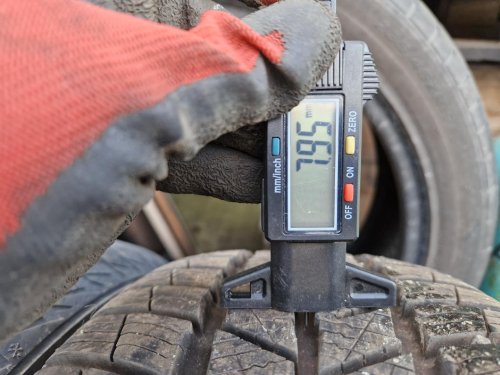 2 KS ZIMNÍ PNEUMATIKA BARUM POLARIS 5 - 205/55 R16 91T - 20301