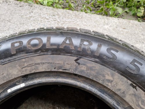 2 KS ZIMNÍ PNEUMATIKA BARUM POLARIS 5 - 245/70 R16 107H - 20296