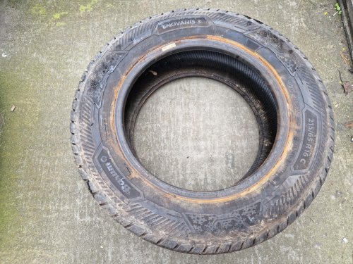 2 KS ZIMNÍ PNEUMATIKA BARUM SNOVANIS 3 - 215/65 R16 C 109/107R - 20464