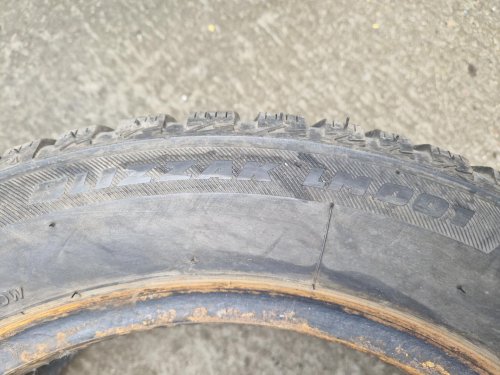 2 KS ZIMNÍ PNEUMATIKA BRIDGESTONE BLIZZAK LM001 - 195/55 R15 85H - 20285