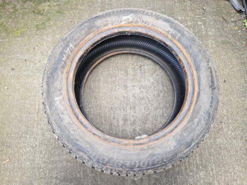 2 KS ZIMNÍ PNEUMATIKA BRIDGESTONE BLIZZAK LM001 - 195/55 R15 85H - 20285