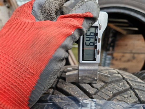2 KS ZIMNÍ PNEUMATIKA CATCHFORS A/S II WINDFORCE 215/55 ZR16 97W - 20365