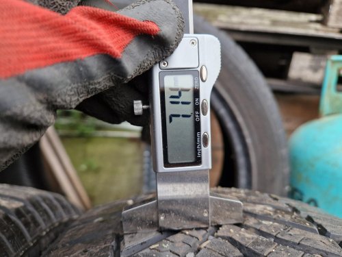 2 KS ZIMNÍ PNEUMATIKA CATCHFORS A/S II WINDFORCE 215/55 ZR16 97W - 20366