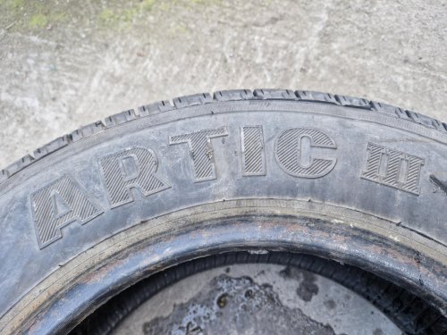 2 KS ZIMNÍ PNEUMATIKA CEAT ARTIC III 155/80 R13 79Q - 20579