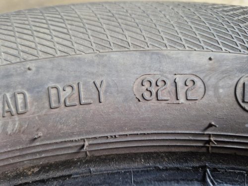 2 KS ZIMNÍ PNEUMATIKA CONTINENTAL CONTACT TS850 - 185/65 R15 88T - 20430