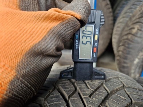 2 KS ZIMNÍ PNEUMATIKA CONTINENTAL CONTACT TS850 - 185/65 R15 88T - 20430