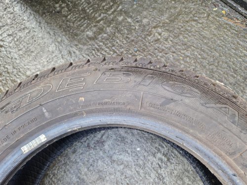 2 KS ZIMNÍ PNEUMATIKA DEBICA FRIGO 185/65 R15 88T - 20278