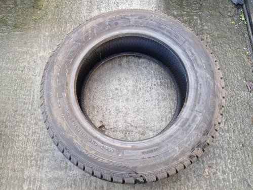 2 KS ZIMNÍ PNEUMATIKA DEBICA FRIGO 185/65 R15 88T - 20278