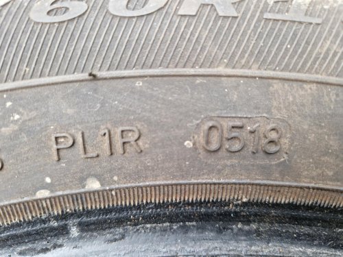 2 KS ZIMNÍ PNEUMATIKA DEBICA FRIGO 195/60 R15 88T - 20561
