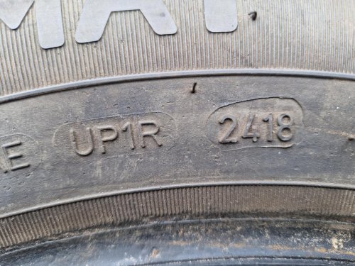 2 KS ZIMNÍ PNEUMATIKA DIPLOMAT WINTER ST 195/65 R15 91T - 20363