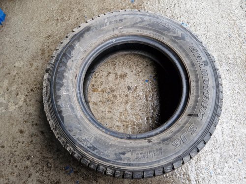 2 KS ZIMNÍ PNEUMATIKA DUNLOP STUDLESS GRANDTREK SJ6 - 205/70 R15 95Q - 20410