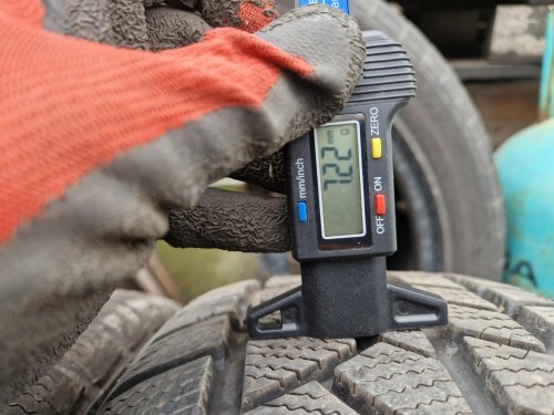 2 KS ZIMNÍ PNEUMATIKA GLOB-GUM WINTER CW-790 -195/65 R15 91H - 20288