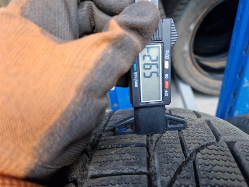 2 KS ZIMNÍ PNEUMATIKA GOODRIDE SW601 - 205/60 R16 92H - 20956